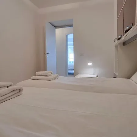 Belvedere 4 - Parking Free Appartement